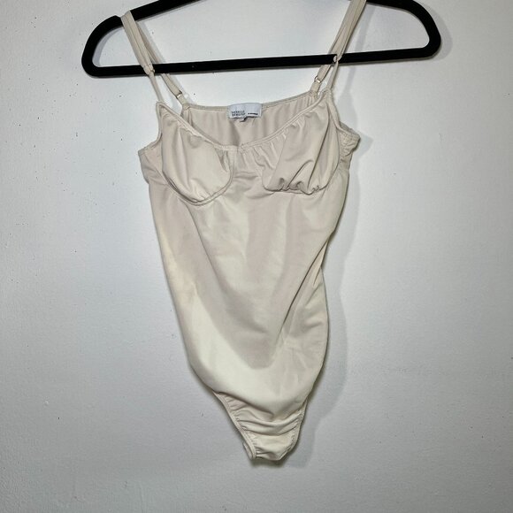 Danielle Berstein by WeWoreWhat cream bodysuit - Size Medium - Picture 3 of 10